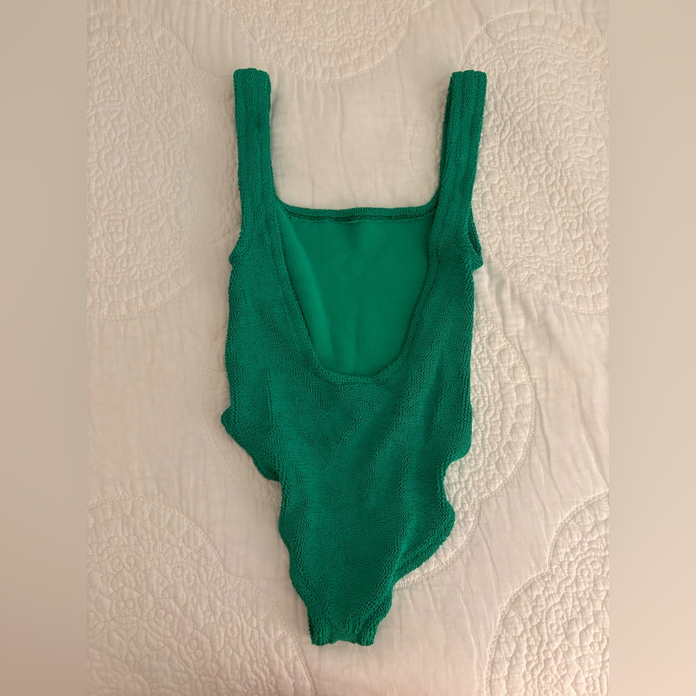Hunza G swimsuit - Picture 3 of 3